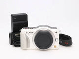 Excellent Panasonic LUMIX DMC-GF5 White Shutter count: 3230 JAPAN w/Accessories