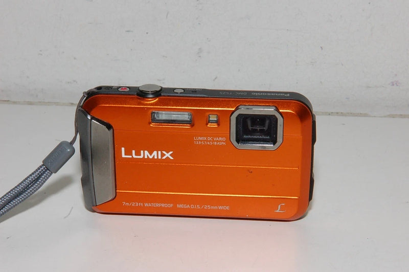 Panasonic LUMIX DMC-TS2 14.1MP Digital Camera - Parts only