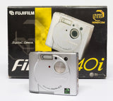 Working Fujifilm FinePix 40i Digital Camera 2.5MP  Boxed from 2000!
