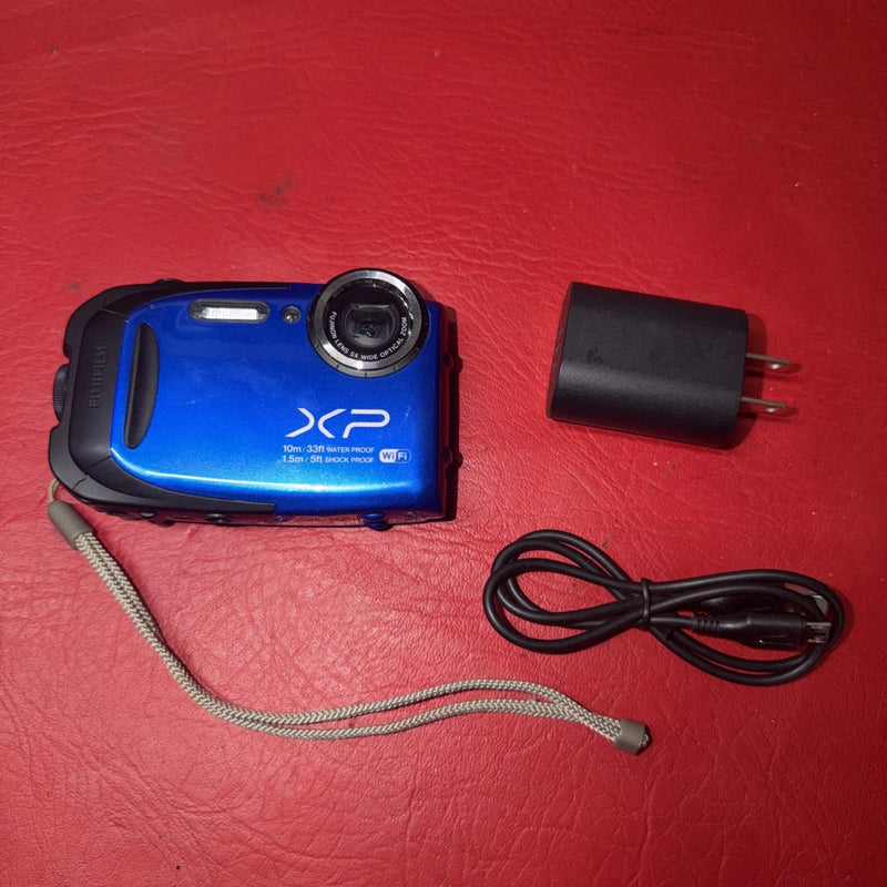 Fujifilm FinePix XP70 16.4 MP Compact Digital Camera *TESTED*