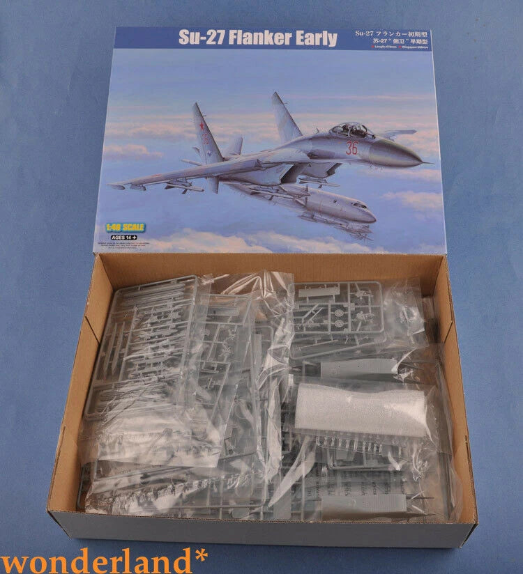 Hobbyboss Su-27 Flanker early plastic model kit sprues in open box