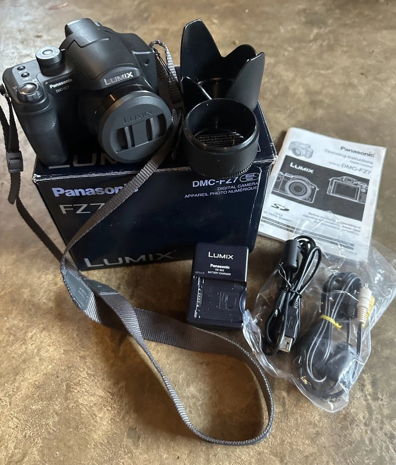 EXCELENT Panasonic LUMIX DMC-FZ7 6.0MP Digital Camera Battery Pack Charger More