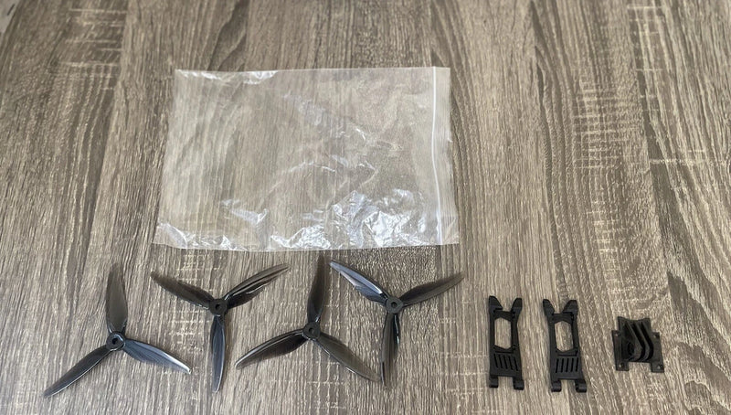 4pcs Blade PC Propeller 3 Blades Props for FPV Racing Drone Set W/ Camera Mount