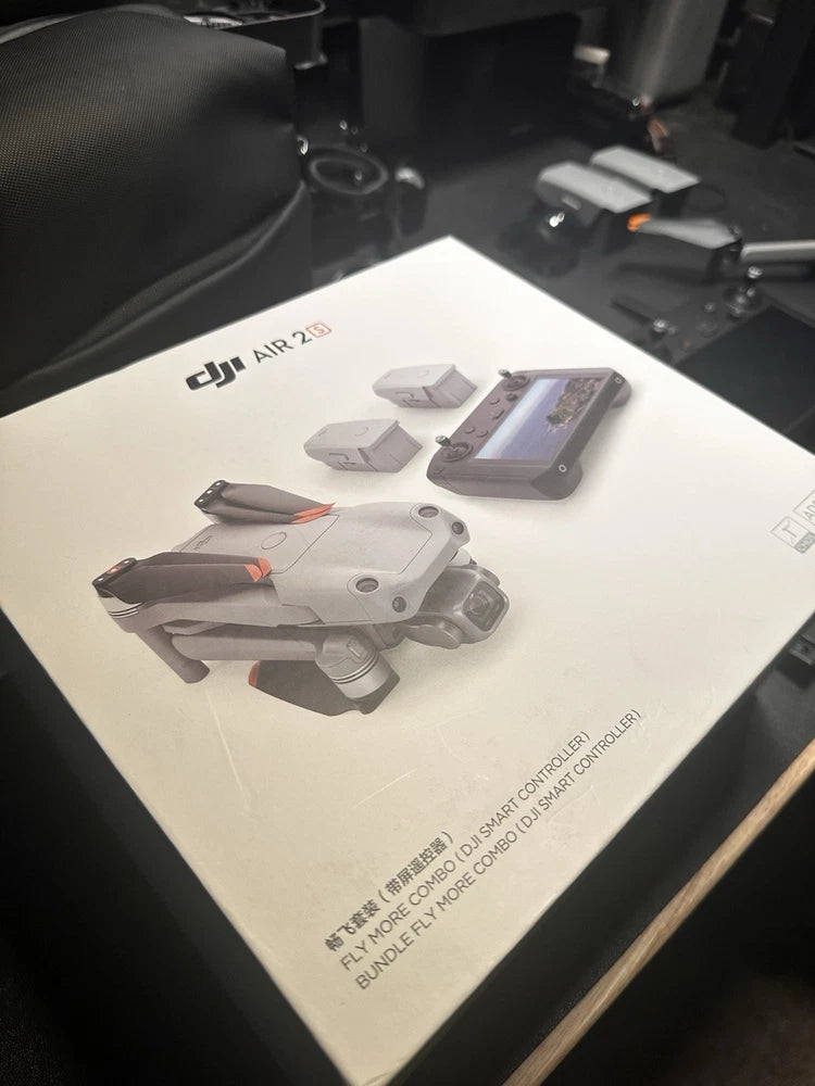 DJI Air 2S Drone Fly More Combo  With Smart Controller (Mint Condition)