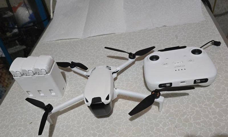 Skyrover S1 Camera Drone Ready to Fly w/ Remote, 3 Batteries, Charger, Case