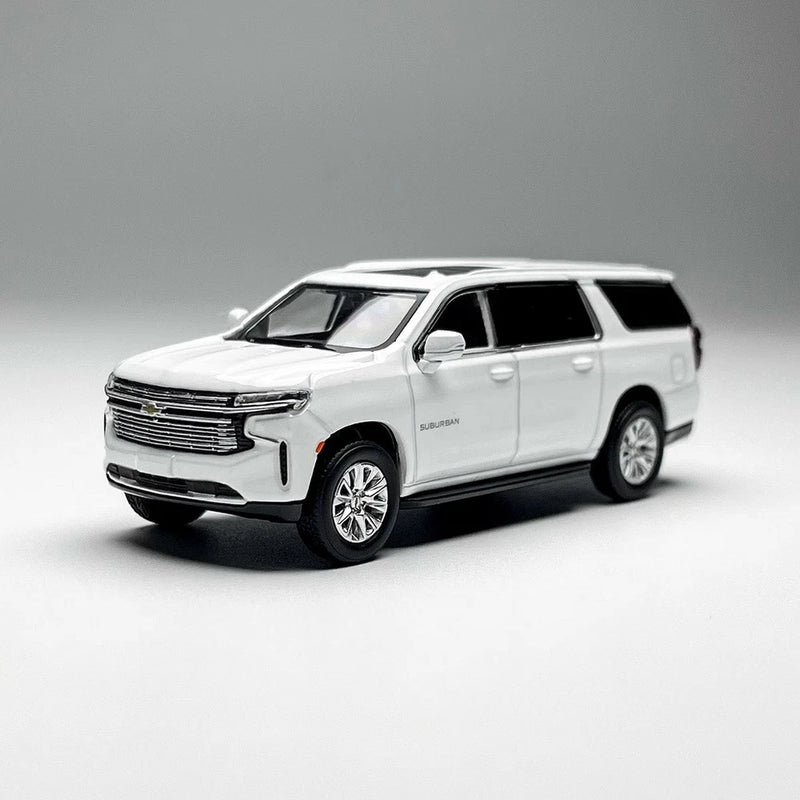 MASDI 1/64 Scale Chevrolet Suburban White Diecast Car Model Toy Gift