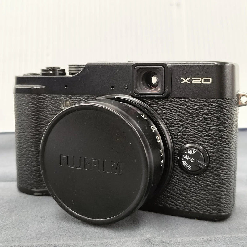 FUJIFILM X20 Compact Digital Camera