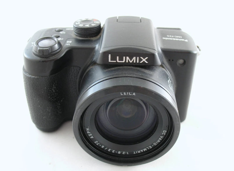 Classic Panasonic Lumix DMC-FZ5 5MP CCD Digital Camera (Camera Only)  Black