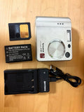 FUJIFILM FinePix F401 Working Model Battery Charger Smart Media Battery
