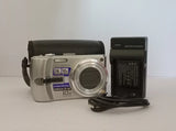 Panasonic Lumix DMC-TZ3 Digital Camera 7.2MP Silver Working w/ Charger & Case