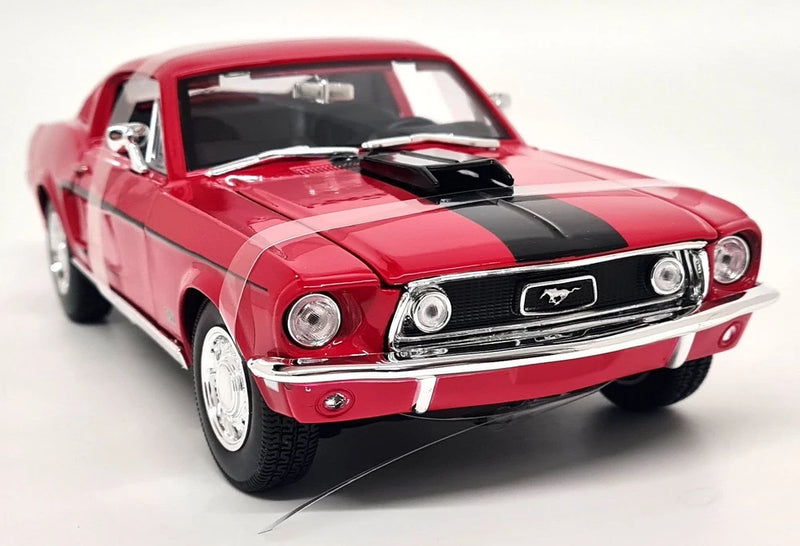 Maisto 1/18 Ford Mustang GT Cobra Jet 1968 Red Diecast Scale Model Car