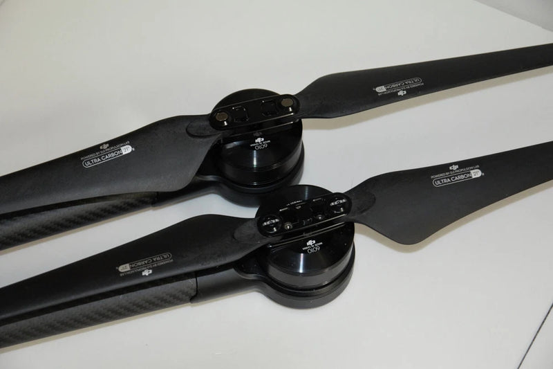 2x DJI e2000 motor/esc/propeller system CW and CCW