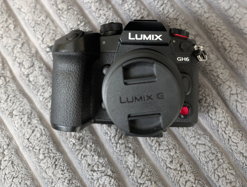 Panasonic Lumix GH6 DC-GH6 25.2MP Mirrorless Camera  With Lens