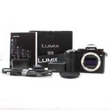 * OPEN BOX EXCELLENT * Panasonic Lumix DC-S5 Mirrorless Digital Camera (Body Onl