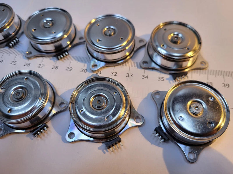 Set of brushless spindle motors with metal housings and mounting brackets, 5–12V