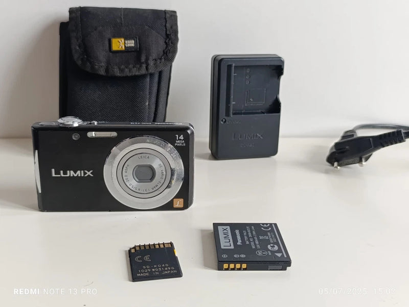 Functional And Clean Panasonic LUMIX DMC-FS16 14 MP Digital Camera