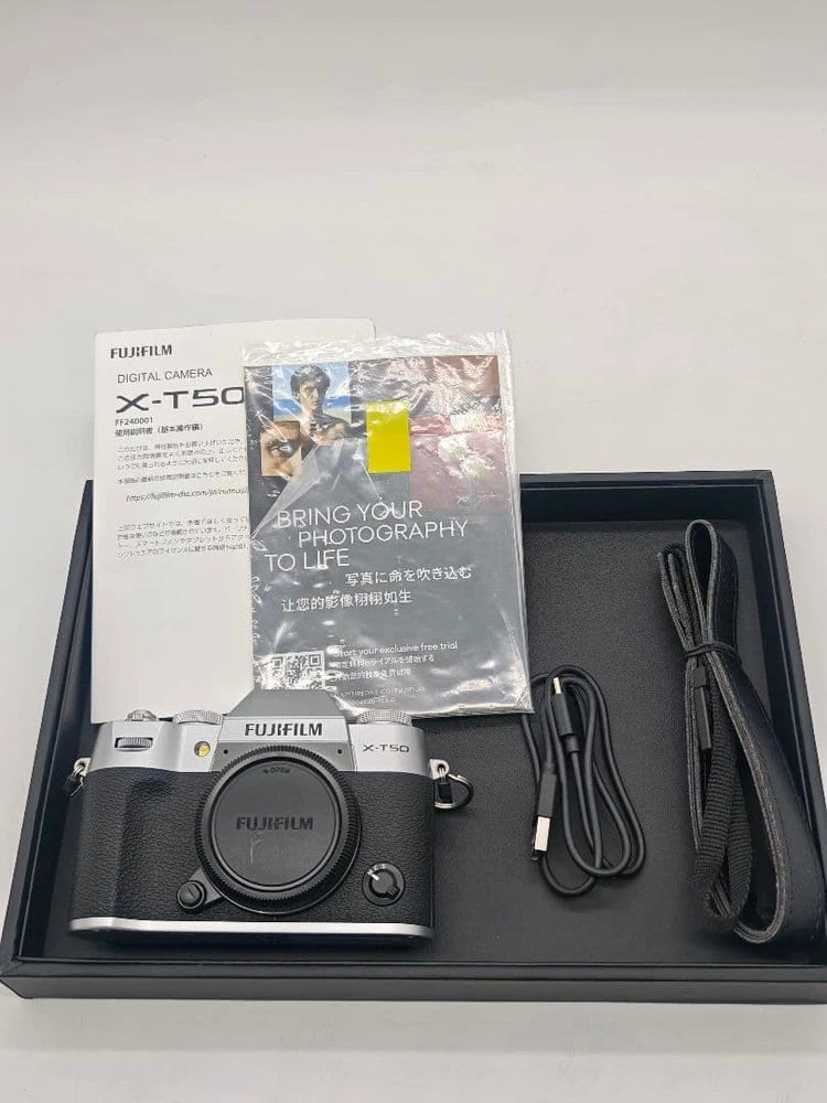 Working FUJIFILM X-T50 body silver