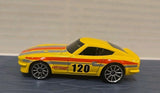 Hot Wheels Datsum 240Z Yellow w/Stripes
