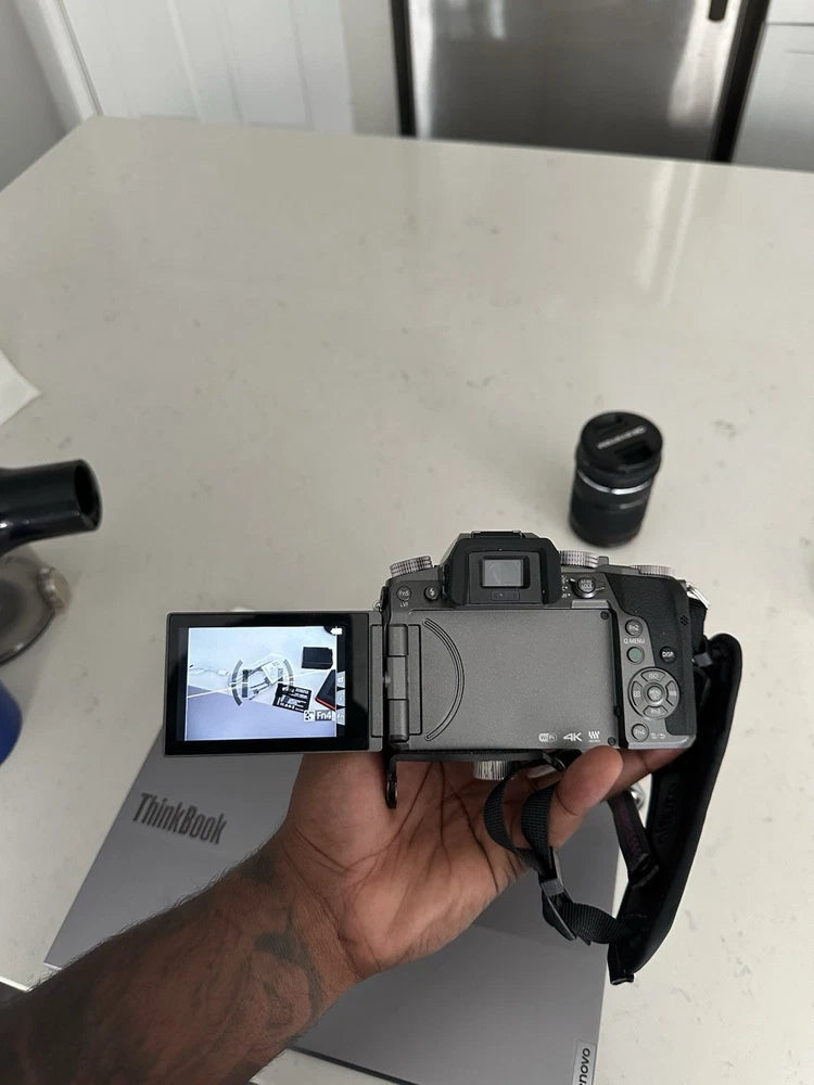 Panasonic Lumix G7 Mirrorless Camera Body Black Plus laptop and Accessories