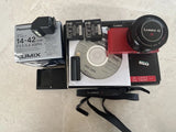 [Near MINT+] Panasonic LUMIX GM5 Body 16MP 14-42mm Lens , Flash + 3 Batteries.