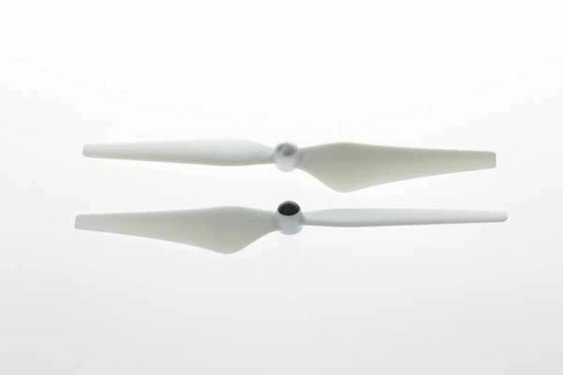 Self-tightening propeller set with two white dual-blade propellers