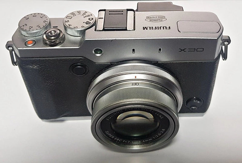 FUJIFILM X30 Compact Digital Camera [Silver/Box]