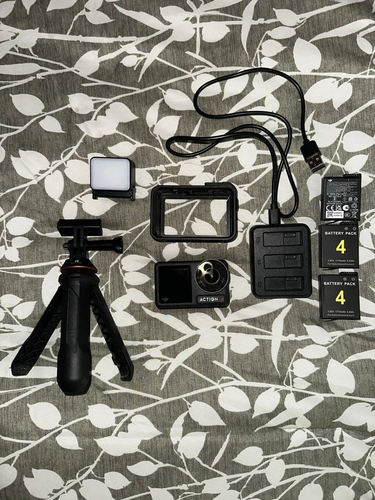 DJI Action 4 Bundle 8 piece