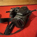 Fujifilm FinePix S3300 14.0MP Digital Bridge Camera 26x Zoom Black ¡°damaged¡±