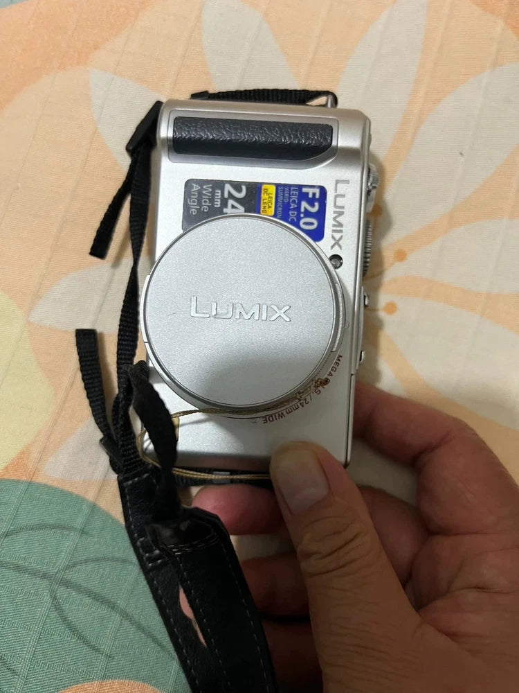 Panasonic Lumix DMC-LX3 Black Digital Camera 10.1 MP 2.5x Optical Zoom Silver