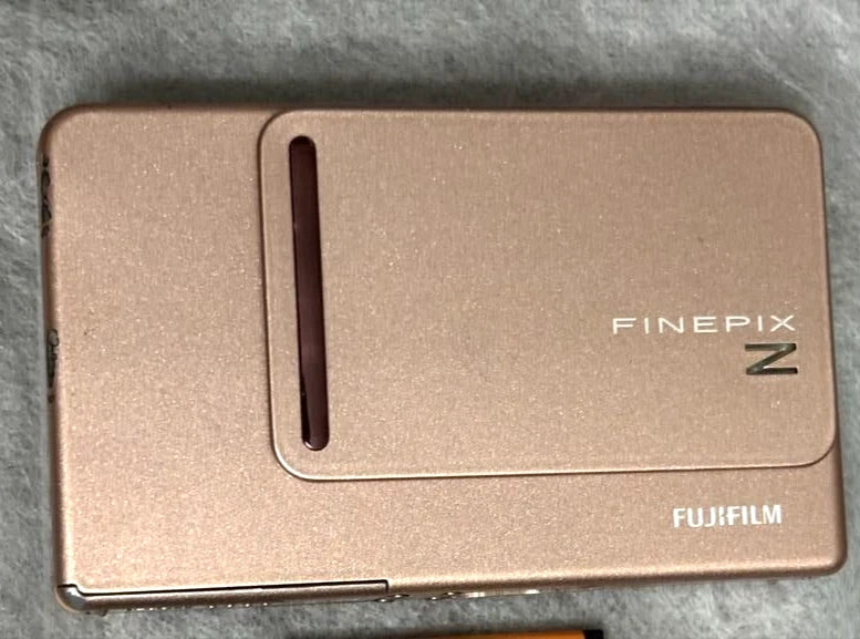 Fujifilm FinePix Z300 10MP Digital Camera 5x Zoom Touchscreen Pink Compact Japan