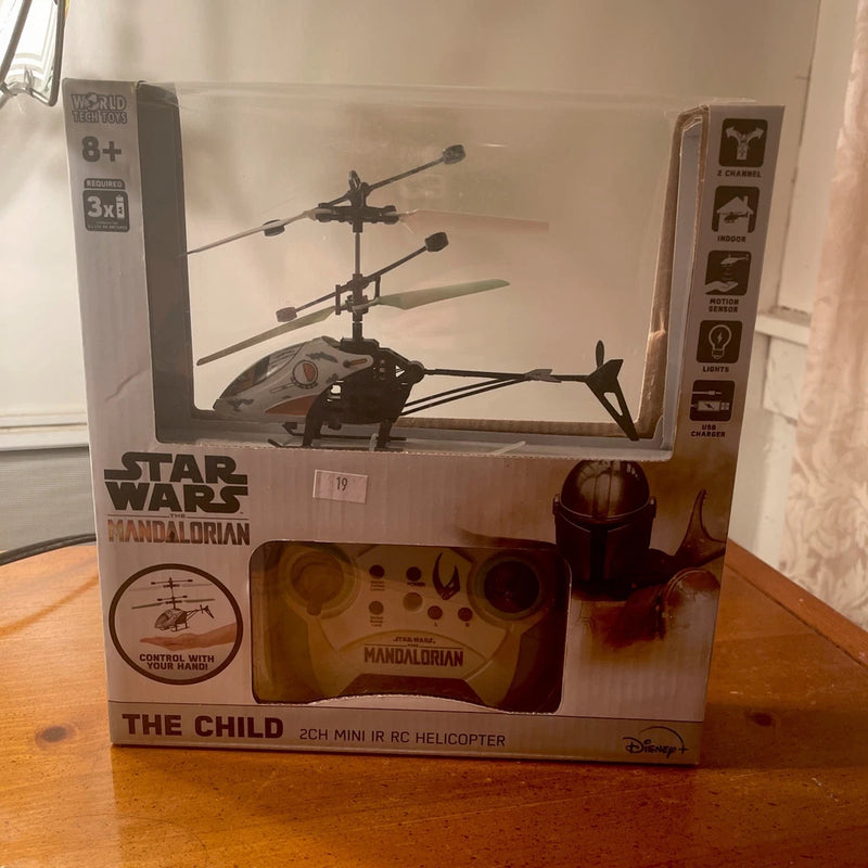 Star Wars Mandalorian IR mini RC helicopter in retail box, The Child graphics