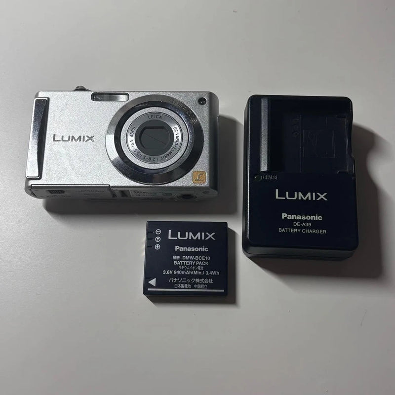 Working Panasonic LUMIX DMC-FS3 Silver
