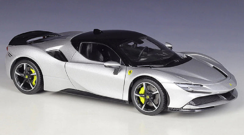 Bburago 1:18 Signature Ferrari SF90 Stradale Assetto Fiorano Model Car Silver