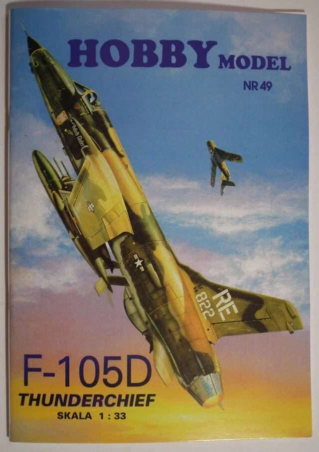 F-105D Thunderchief model airplane kit box, scale 1:33, with aircraft artwork