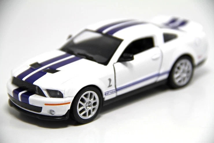 5" Kinsmart 2007 Ford Shelby GT500 Diecast Model Toy Car 1:38 White