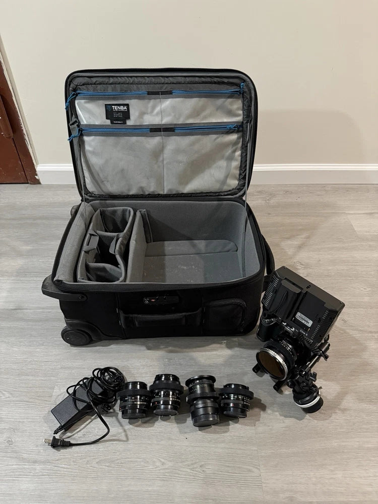 Panasonic Lumix S5 Mirrorless Camera Kit, Lenses, Articulating Screen, Accessor¡­