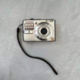 FAULTY Panasonic Lumix DMC-LS70 7.2MP Silver Compact Digital Camera - Spares