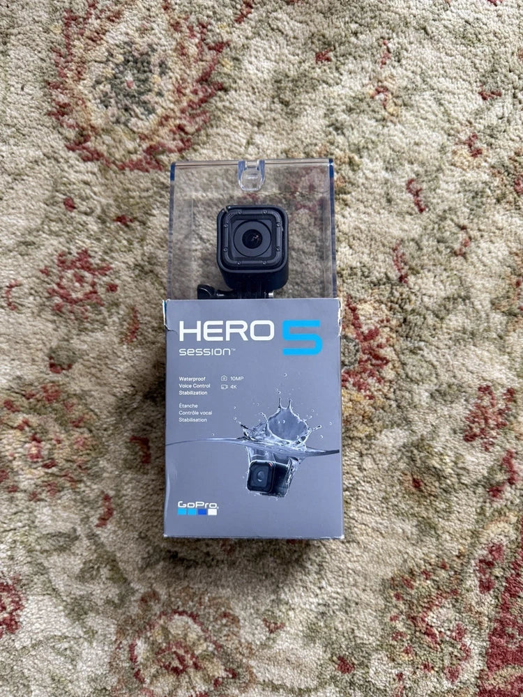 GoPro Hero5 Session action camera in retail box with clear display window