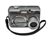 FujiFilm Digital Camera A205 Fine Pix 2.0 Mega Pixel Tested Working