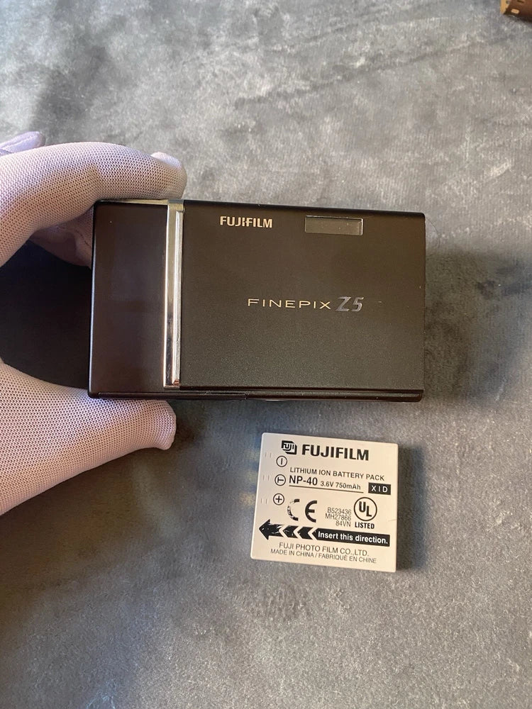 FUJIFILM FinePix Z5fd 6.3MP Compact Digital Camera Brown *TESTED*