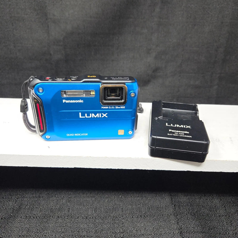 Panasonic Lumix DMC-TS4 GPS Camera - Blue - CRACKED GLASS Still Works Read Look