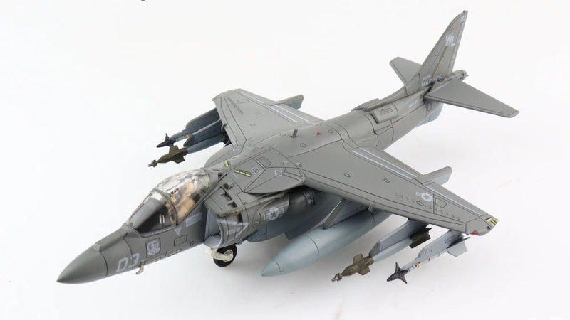 Hobby Master HA2630 BAe Harrier II AV-8B USMC Tomcats Diecast Model 1:72