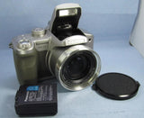 Panasonic LUMIX DMC-FZ7 Bridge Camera with Leica 12x Zoom Lens Silver