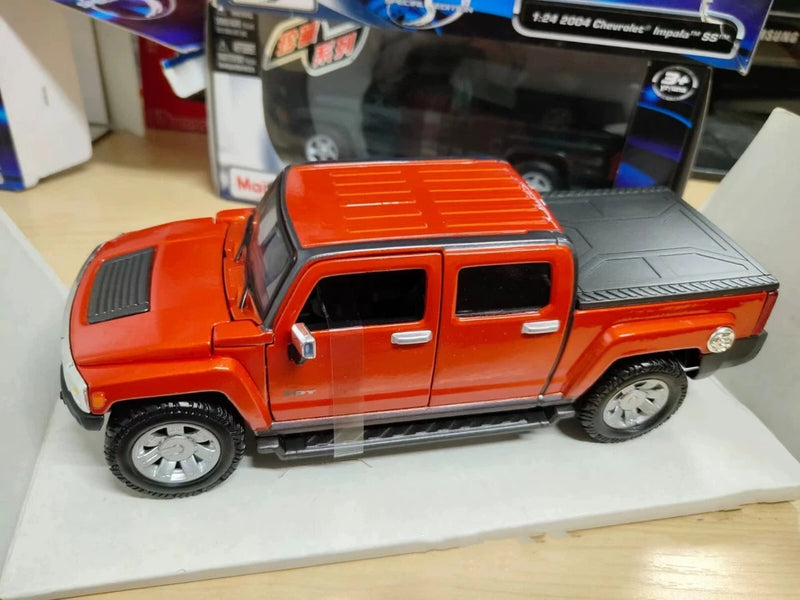 1/26 Hummer H3T 2009 CAR MODEL