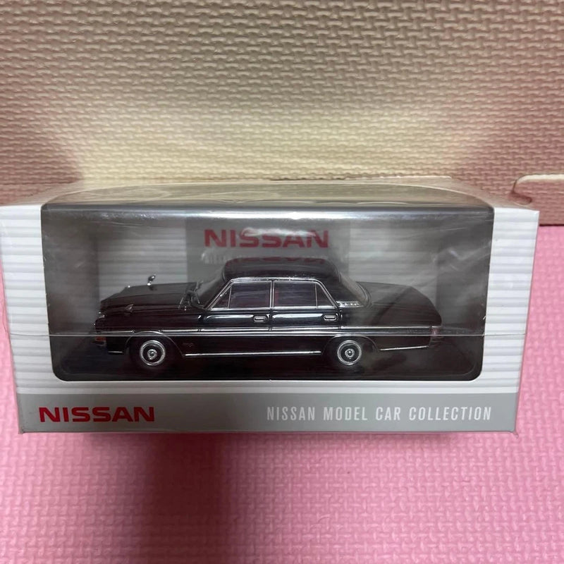 Nissan Model Car Collection Black Mini Car Model New