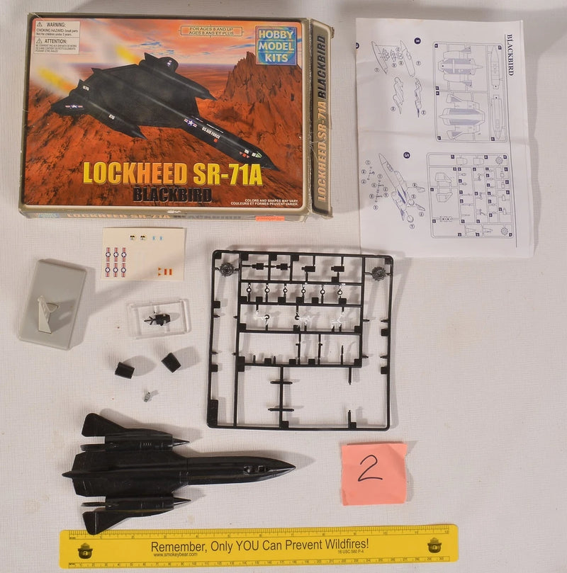 Lot # 2 - STARTED - N Scale - Lockheed SR-71A - Model kit - Approx 1/160 scale