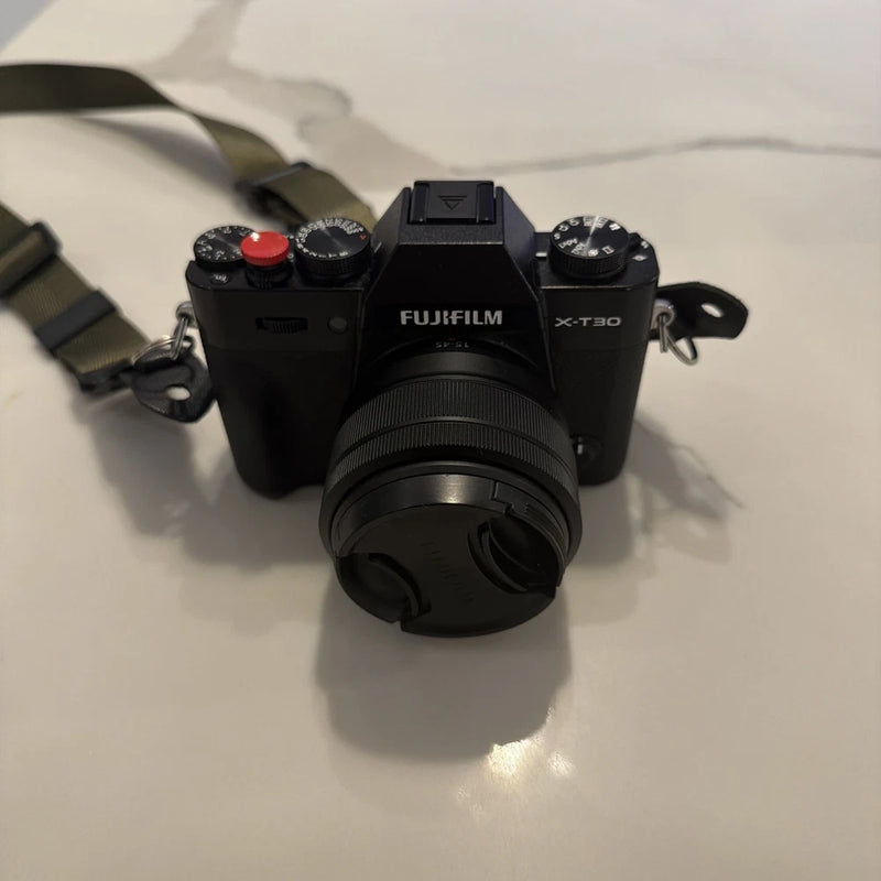 FUJIFILM X-T30 W/15-45MM SUPER BDC XC LENS (P08025095)