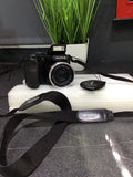 Fujifilm FinePix S5800 8MP Digital Camera + 1GB SD Card . ????