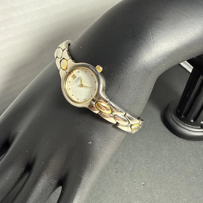 Citizens Womens Watch model 5920-K17501CK with new battery Battery