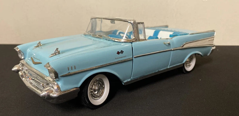 ERTL American Muscle 1957 Chevy Bel Air Blue Convertible Diecast Model Car 1/18